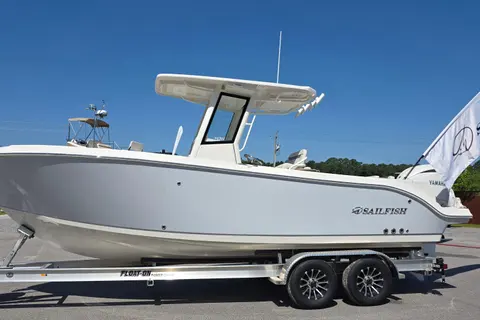 2027 Sailfish 252 CC, photo 1 in Jensen Beach, FL