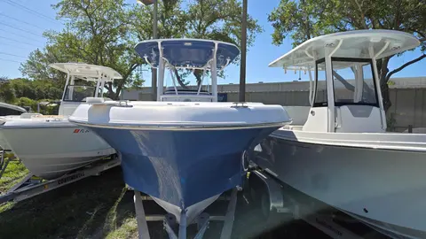 2022 Aquasport 2500 Center Console, photo 1 in Clearwater, FL