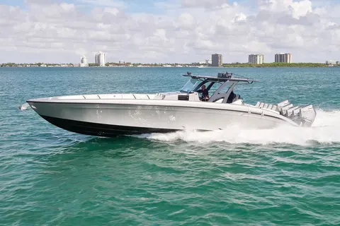 2022 Midnight Express 43 Open, photo 1 in Miami, FL