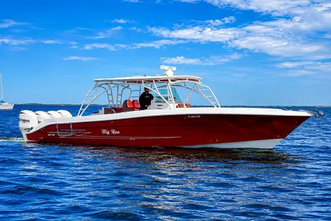 2011 Hydra-Sports 4200 SF, photo 1 in Key Largo, FL