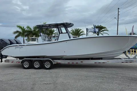 2027 Yellowfin 36 Offshore, photo 1 in St Petersburg, FL
