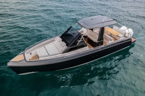 2027 Schaefer V33, photo 1 in Dania Beach, FL
