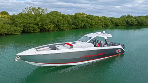 2022 Cigarette 42' Auroris, photo 1 in Miami, FL