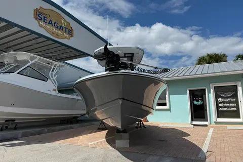2026 Crevalle 26 HCO, photo 1 in Stuart, FL