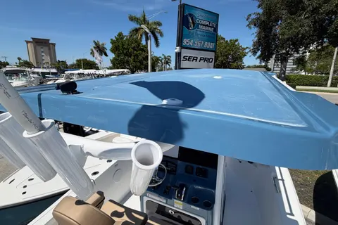 2026 Seapro 242 dlx, photo 1 in Pompano Beach, FL