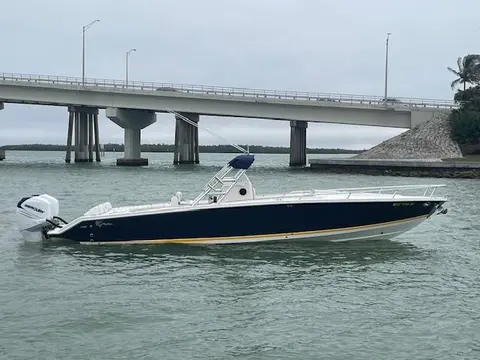 2006 Marlago FS 35 Cuddy, photo 1 in Naples, FL