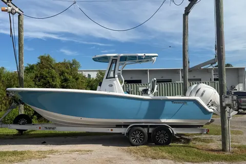 2027 Tidewater 256 CC Adventure, photo 1 in Tampa, FL