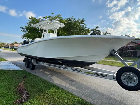 2012 Yellowfin 29 Offshore, photo 1 in Pompano Beach, FL