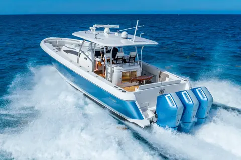 2015 Intrepid 475 Panacea, photo 1 in Deerfield Beach, FL