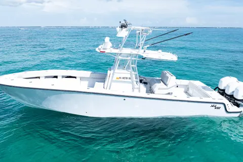 2006 SeaVee 340B, photo 1 in Fort Lauderdale, FL