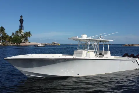 2017 SeaVee 370Z, photo 1 in Lighthouse Point, FL