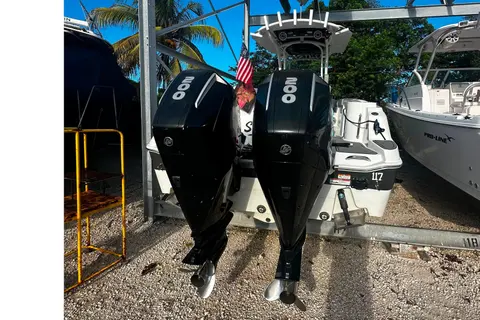 2021 Wellcraft 262 Fisherman, photo 1 in Miami, FL