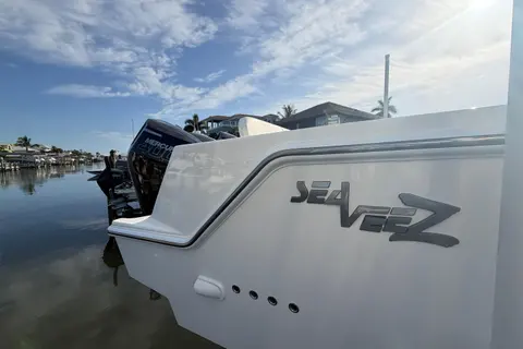 2025 SeaVee 400Z, photo 1 in Fort Myers Beach, FL