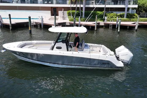 2024 Boston Whaler 280 Outrage, photo 1 in Fort Lauderdale, FL