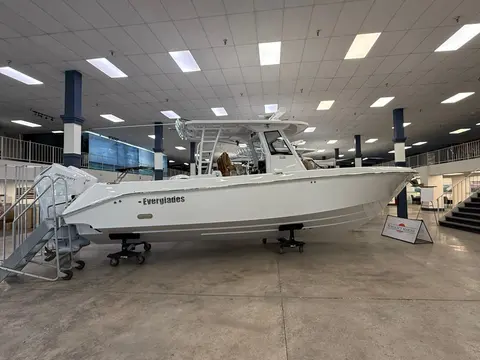 2026 Everglades 335 Center Console, photo 1 in Miami, FL