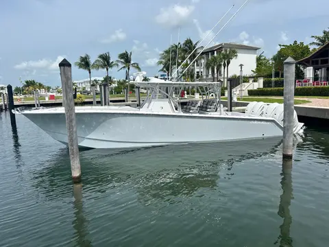 2024 SeaHunter 41 CTS, photo 1 in Key Largo, FL