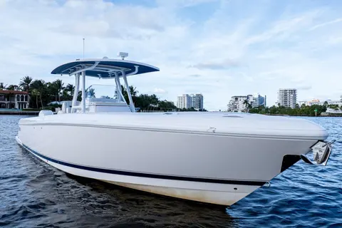 2022 Intrepid 345 Nomad FE, photo 1 in Fort Lauderdale, FL