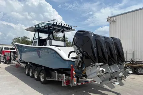 2025 Yellowfin 39 Offshore, photo 1 in Miami, FL