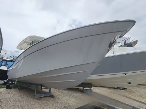 2026 Grady-White Canyon 306, photo 1 in Islamorada, FL
