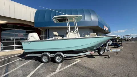 2026 Boston Whaler 210 Montauk, photo 1 in Venice, FL