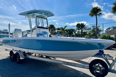 2026 Robalo 246 Cayman, photo 1 in New Smyrna Beach, FL