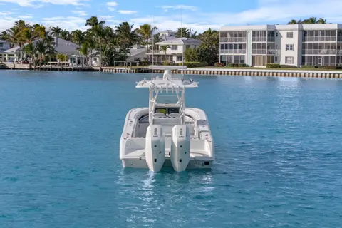 2026 Yellowfin 32 Offshore, photo 1 in Jupiter, FL