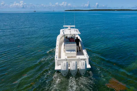 2021 SeaVee 340Z, photo 1 in Tavernier, FL