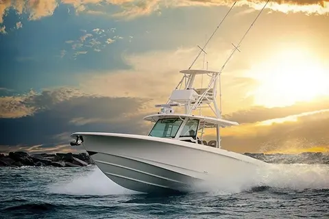 2027 Boston Whaler 380 Outrage, photo 1 in Fort Lauderdale, FL