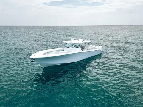 2019 Yellowfin 42 Offshore, photo 1 in Jupiter, FL