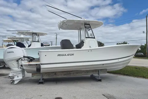 2026 Regulator 23, photo 1 in West Palm Beach, FL