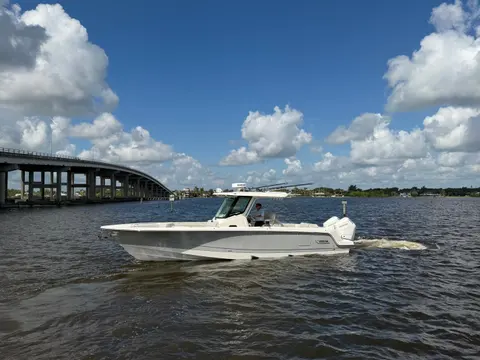 2026 Boston Whaler 330 Outrage, photo 1 in Stuart, FL