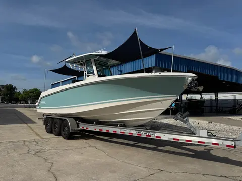 2026 Boston Whaler 280 Outrage, photo 1 in Cocoa, FL