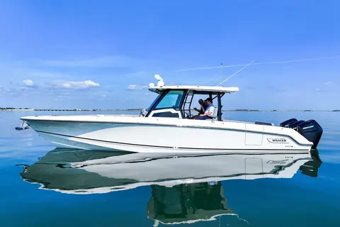 2026 Boston Whaler 380 Outrage, photo 1 in Clearwater, FL
