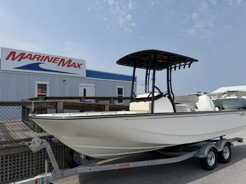 2027 Boston Whaler 210 Montauk, photo 1 in Fort Walton Beach, FL