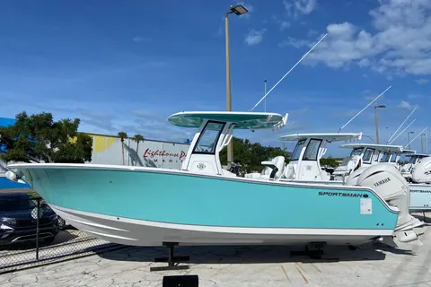 2026 Sportsman Open 252 Center Console, photo 1 in St Petersburg, FL