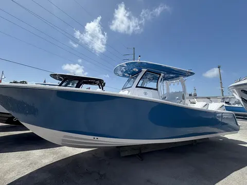 2026 Sportsman Open 302 Center Console, photo 1 in Miami, FL