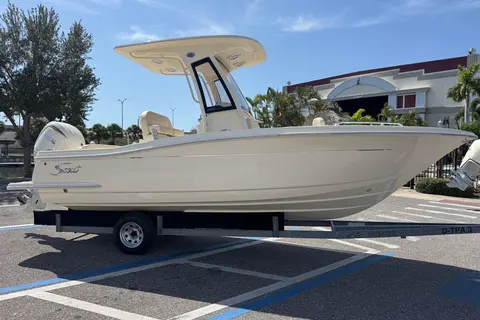 2027 Scout 220 XSF, photo 1 in St Petersburg, FL