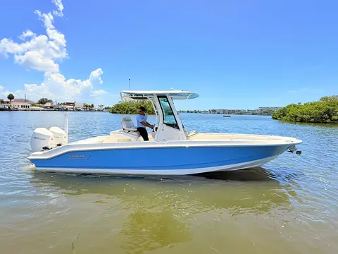 2027 Boston Whaler 280 Dauntless, photo 1 in St Petersburg, FL