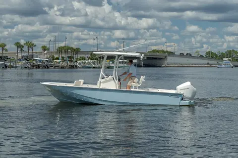 2027 Boston Whaler 210 Montauk, photo 1 in Panama City, FL