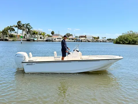 2027 Boston Whaler 190 Montauk, photo 1 in St Petersburg, FL