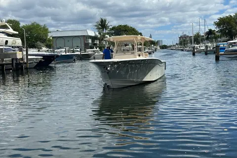 2014 Grady-White Canyon 336, photo 1 in Pompano Beach, FL