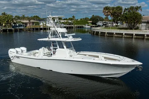 2021 Invincible 39 Open Fisherman, photo 1 in Pompano Beach, FL