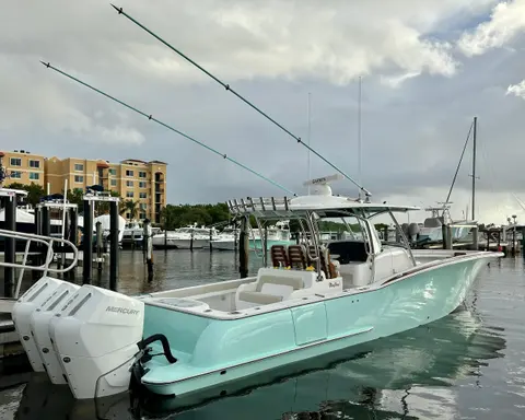 2027 Mag Bay 38 CC, photo 1 in Cortez, FL