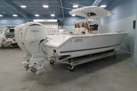 2026 Jupiter 32, photo 1 in St Augustine, FL