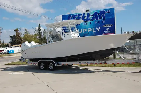 2025 Cape Horn 28XS, photo 1 in Saint Petersburg, FL