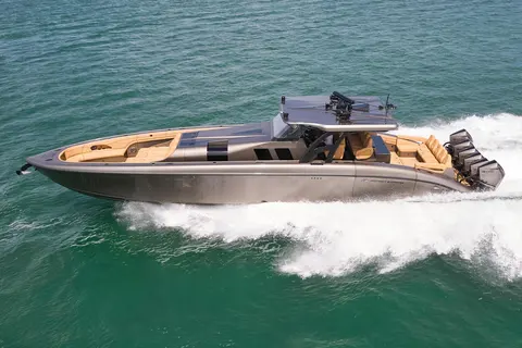 2026 Midnight Express 52 Vitesse, photo 1 in North Miami Beach, FL