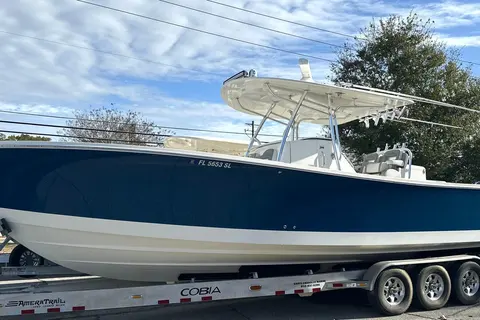 2018 Regulator 34 Center Console, photo 1 in Destin, FL