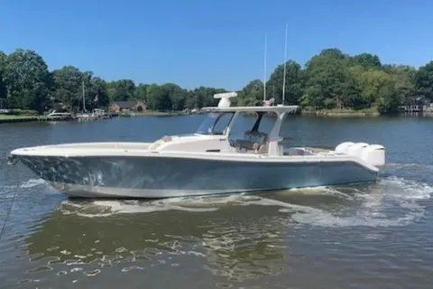 2018 Edgewater 370CC, photo 1 in Fort Lauderdale, FL