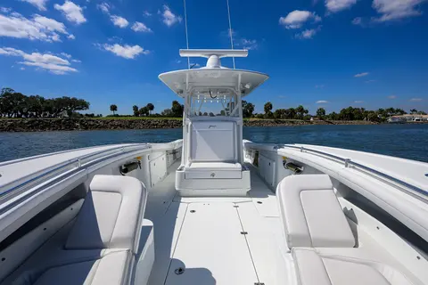 2023 Yellowfin 34 Offshore, photo 1 in North Palm Beach, FL