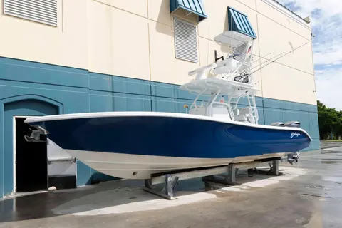 2018 Yellowfin 32 Offshore, photo 1 in Jupiter, FL